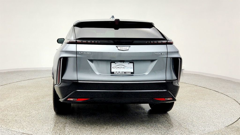 Used 2024 Cadillac Lyriq Luxury w/ LPO, Floor Liner Package image 6