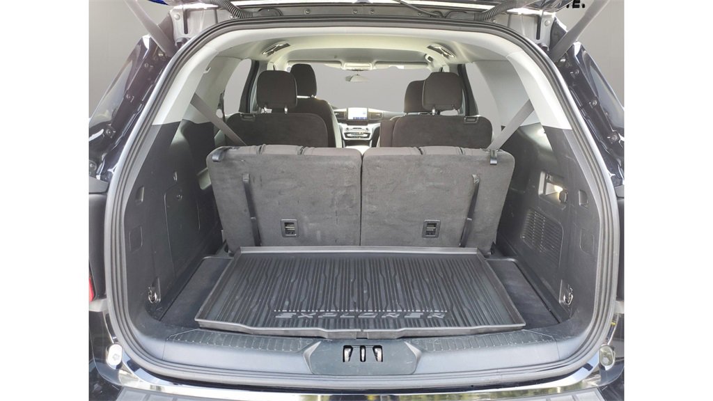 Certified 2022 Ford Explorer XLT image 8