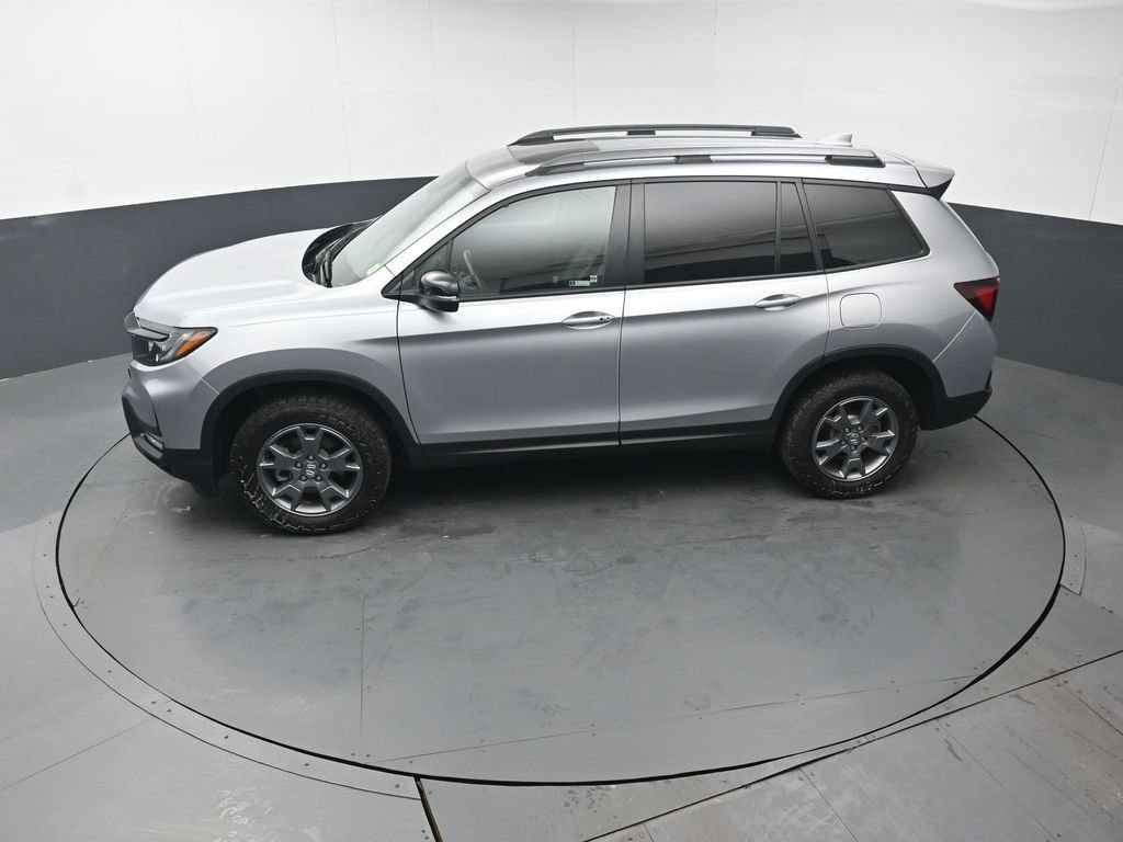 Certified 2024 Honda Passport TrailSport image 39