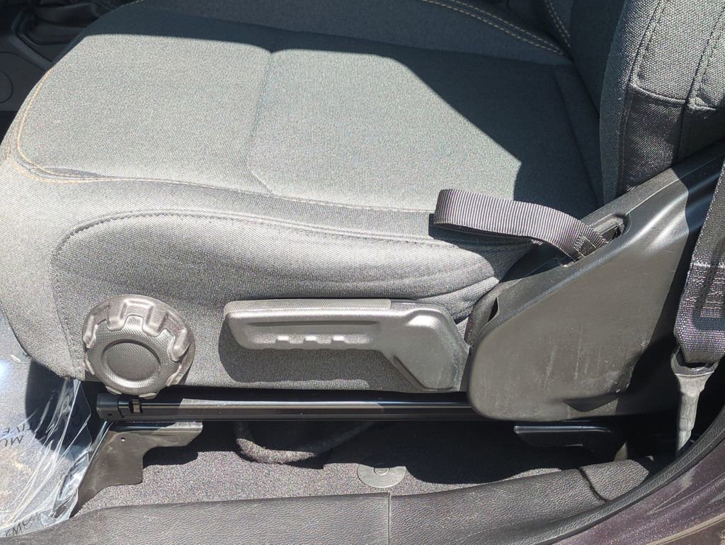 Used 2025 Jeep Wrangler Sahara 4xe image 22