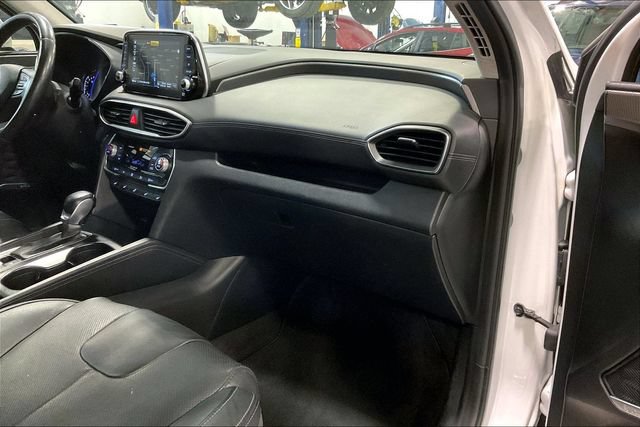 Used 2019 Hyundai Santa Fe AWD w/ Cargo Package image 16