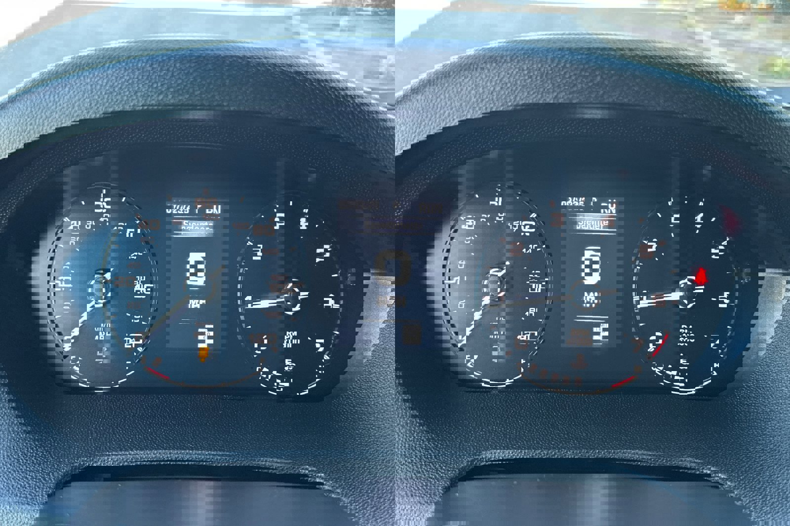 New 2025 RAM ProMaster 2500 w/ Convenience Group FWD image 24