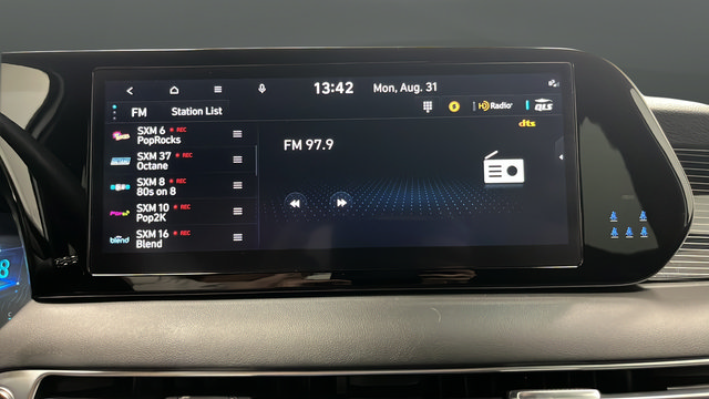 Used 2025 Hyundai Palisade Calligraphy AWD/4WD image 33