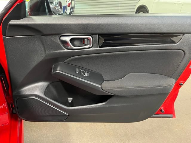 Used 2025 Honda Civic Sport image 11