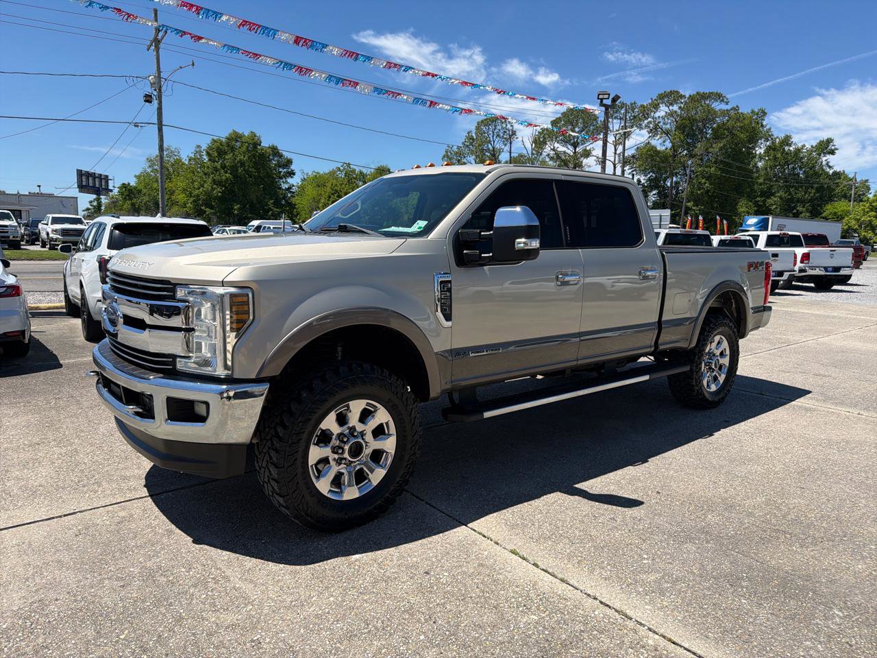Used 2018 Ford F250 Lariat w/ Chrome Package image 2
