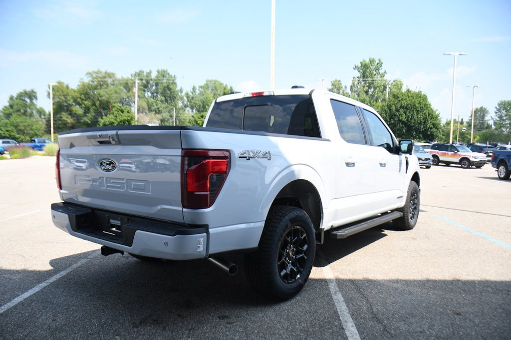 New 2025 Ford F150 XLT w/ Equipment Group 302A MID image 6