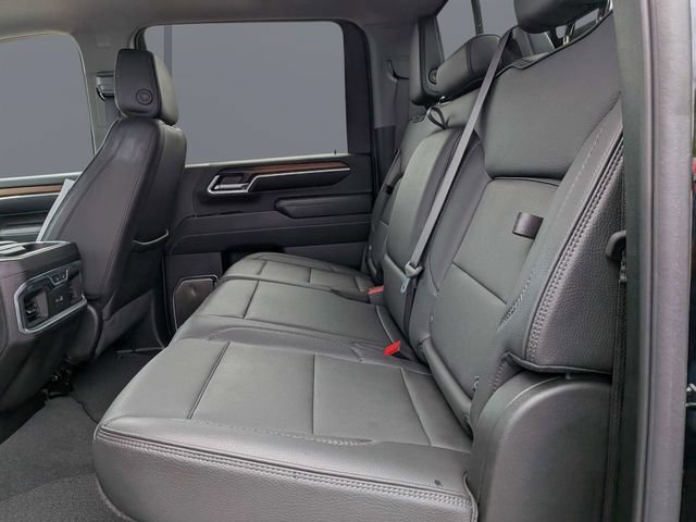Used 2024 GMC Sierra 2500 Denali w/ Denali Reserve Package AWD/4WD image 14