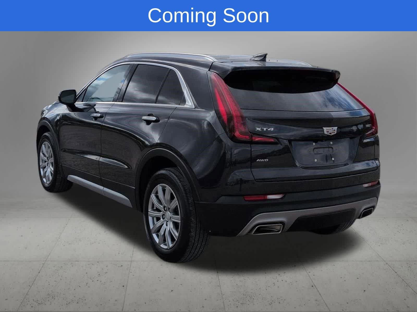 Used 2023 Cadillac XT4 Premium Luxury w/ Cold Weather Package AWD/4WD image 4