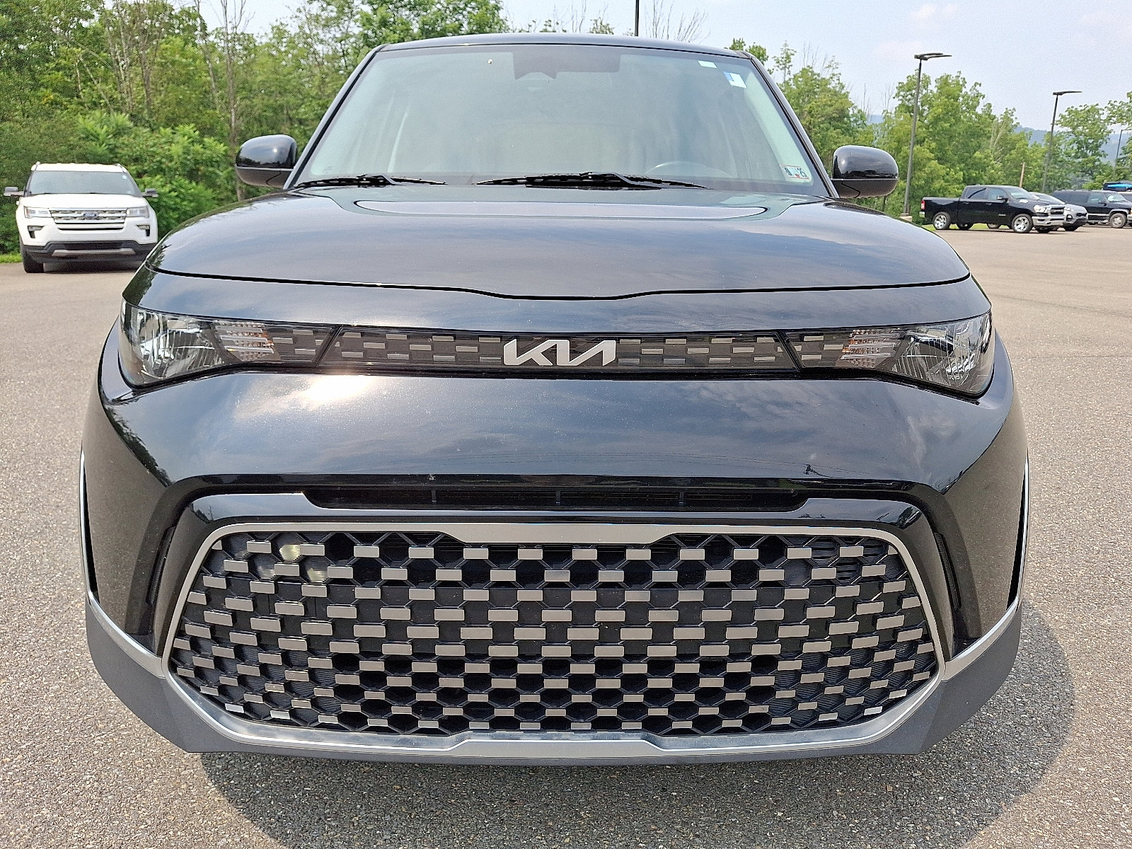 Used 2023 Kia Soul EX image 2