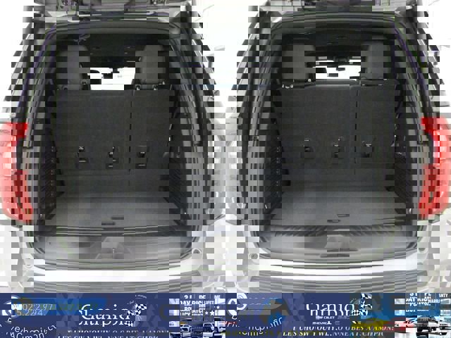 Used 2025 GMC Yukon Elevation w/ LPO, Yukon Black Package image 14