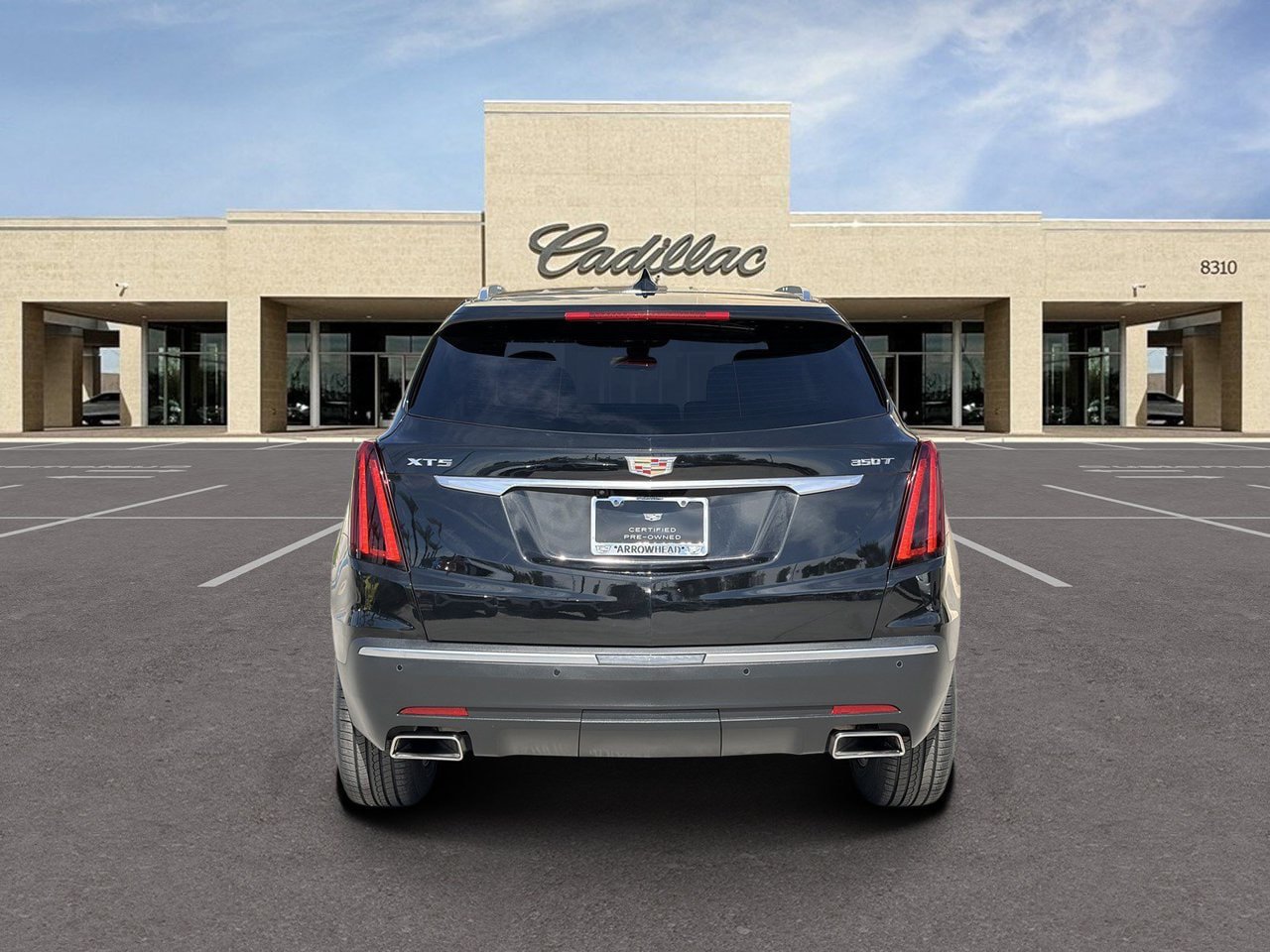 Certified 2024 Cadillac XT5 Luxury w/ LPO, Floor Liner Package FWD image 7