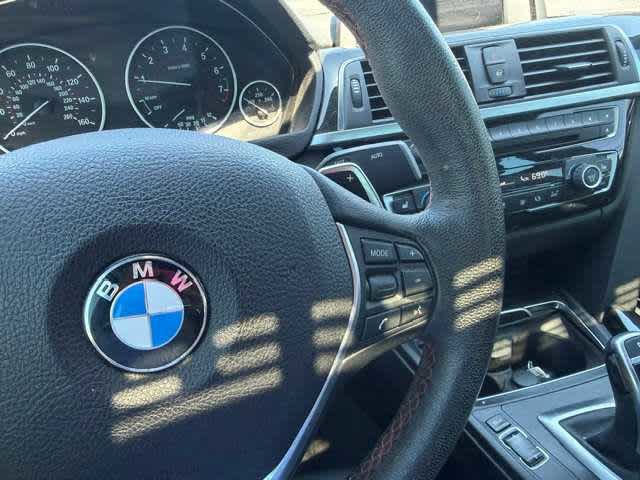 Used 2018 BMW 330i xDrive Sedan w/ Convenience Package AWD/4WD image 23