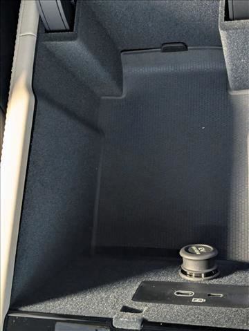 New 2026 Volvo XC90 B6 Plus w/ Protection Package Premier image 12