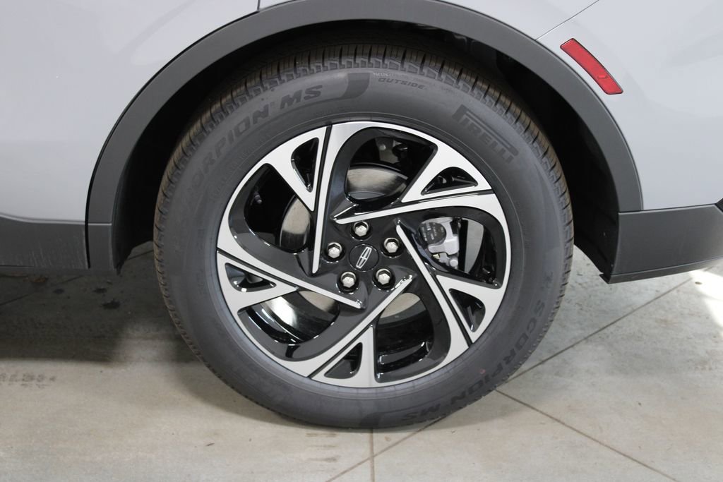 New 2026 Lincoln Nautilus Premier image 17