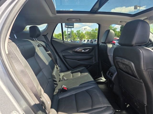Used 2023 GMC Terrain SLT w/ Elevation Edition FWD image 5