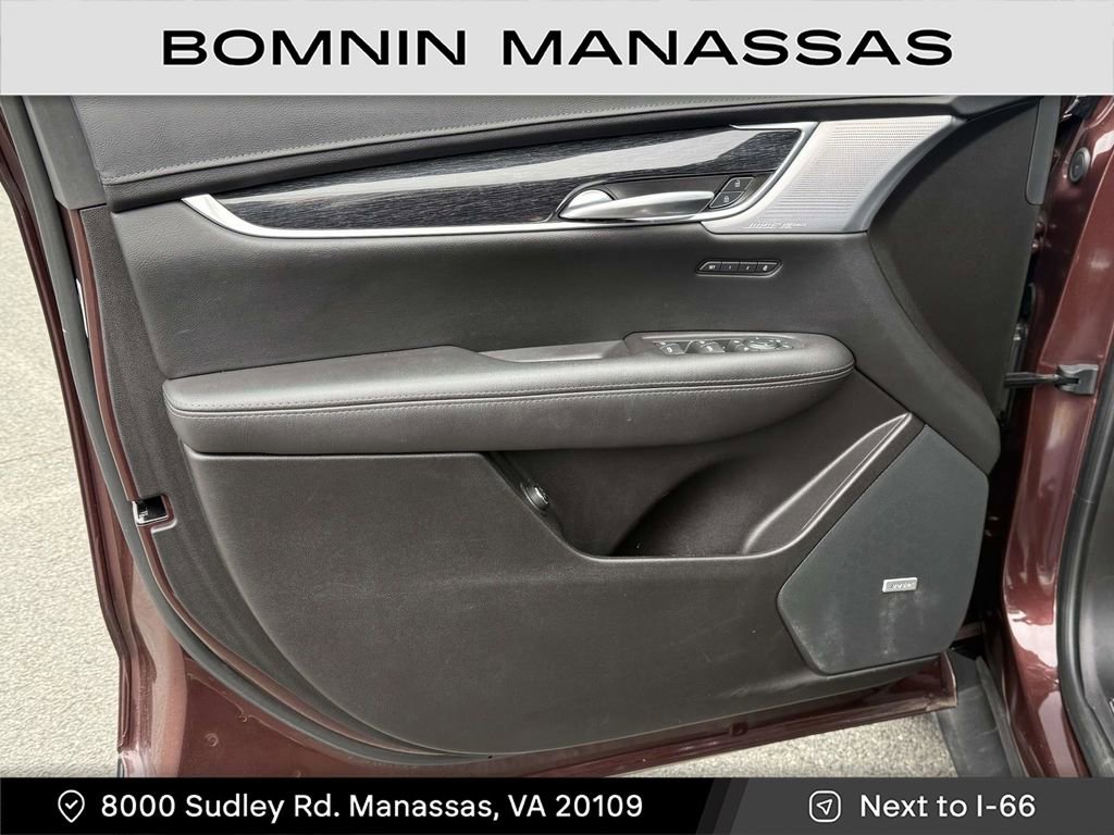 Used 2023 Cadillac XT5 Premium Luxury image 14