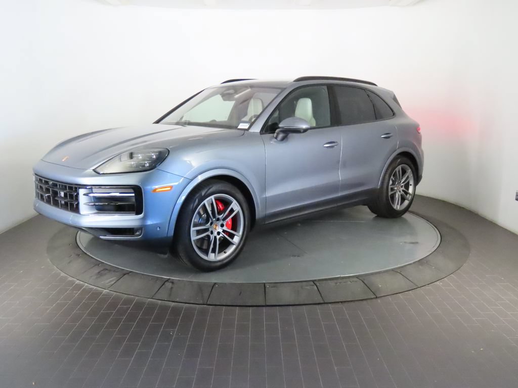 Certified 2026 Porsche Cayenne S AWD/4WD image 1