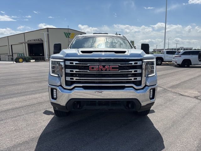Used 2022 GMC Sierra 3500 SLE w/ SLE Value Package AWD/4WD image 2