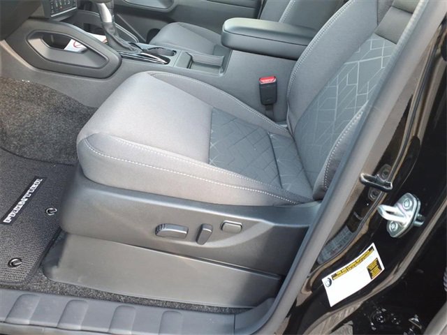 New 2026 Nissan Frontier SV image 6