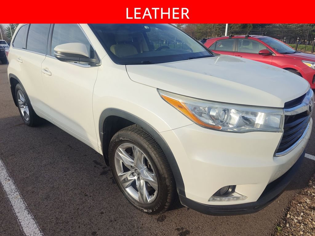 Used 2016 Toyota Highlander Limited image 3