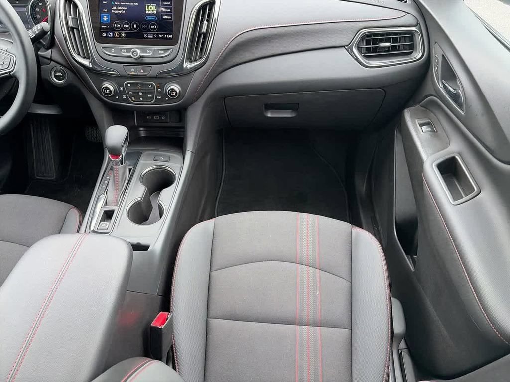 Used 2024 Chevrolet Equinox RS FWD image 13