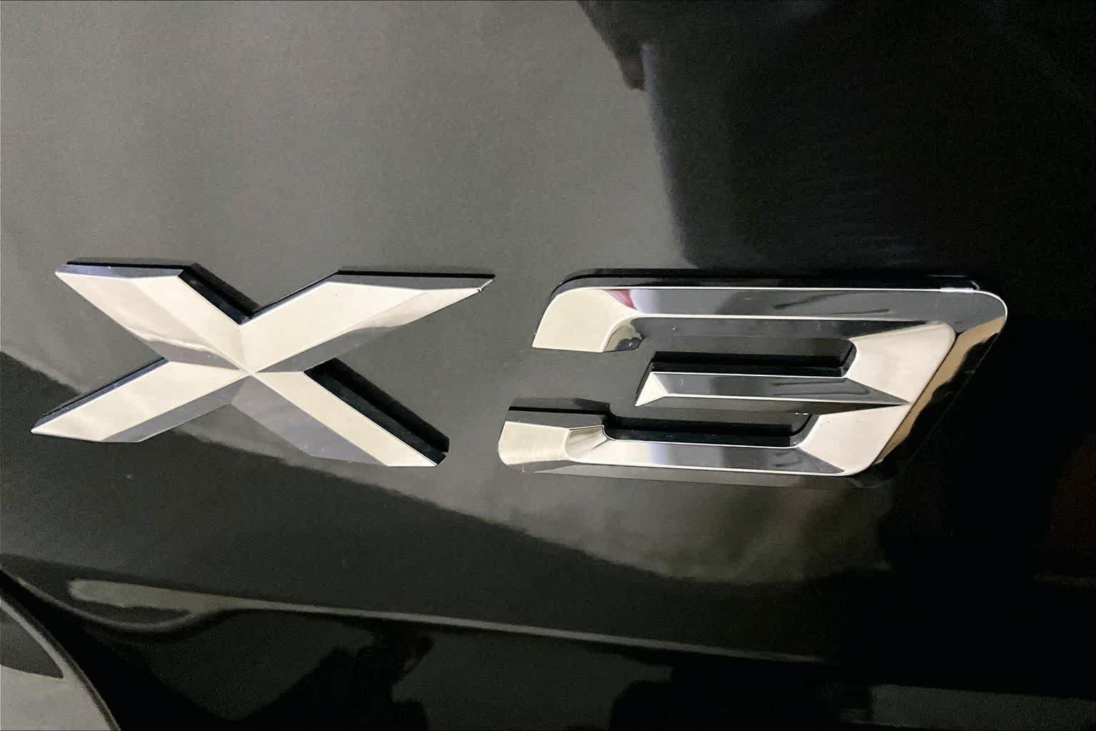 Certified 2024 BMW X3 xDrive30i w/ Premium Package AWD/4WD image 9
