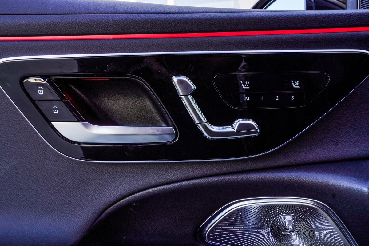 Used 2024 Mercedes-Benz E 350 4MATIC Sedan image 19