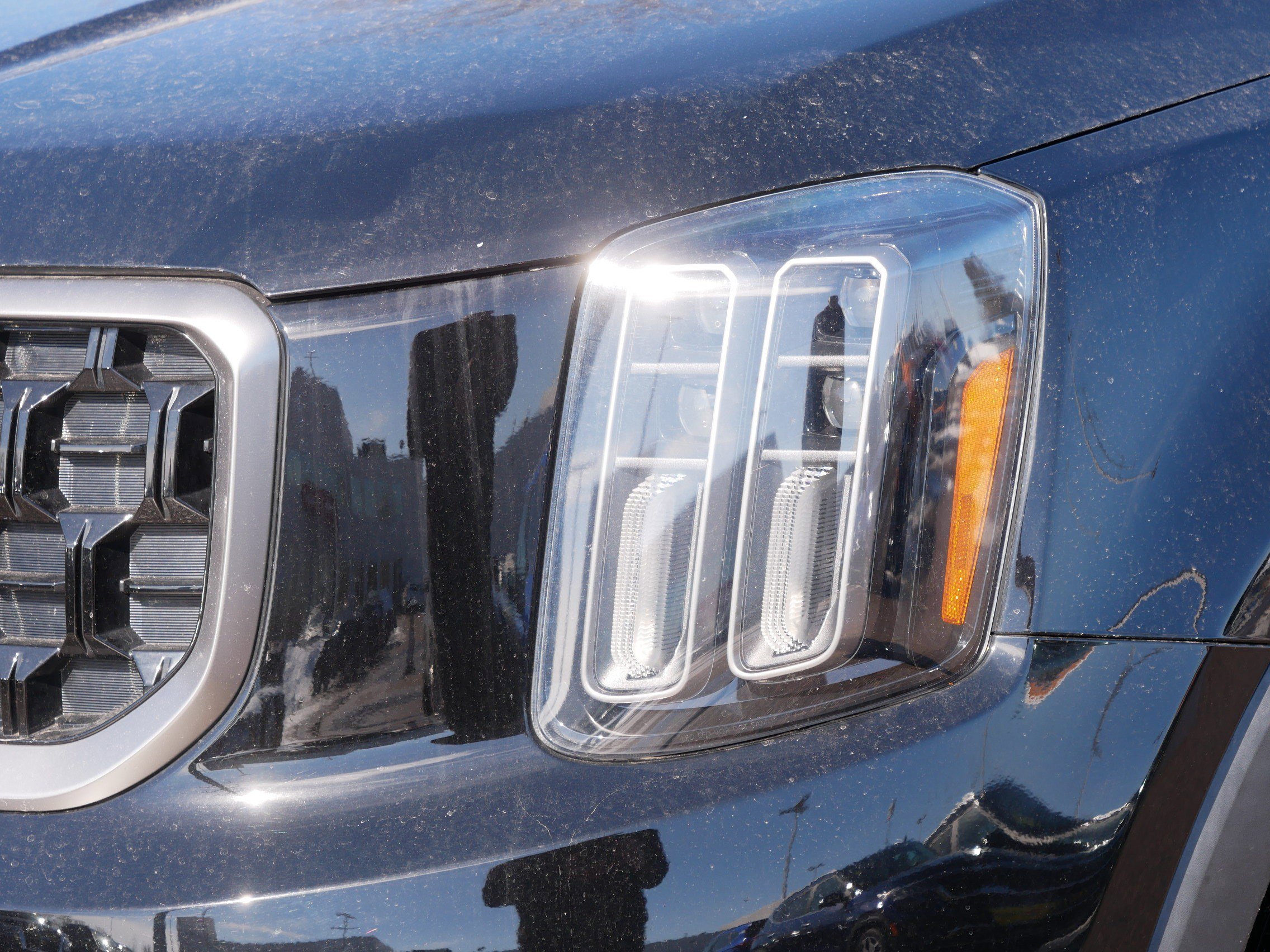 Certified 2023 Kia Telluride SX Prestige X-Pro AWD/4WD image 16