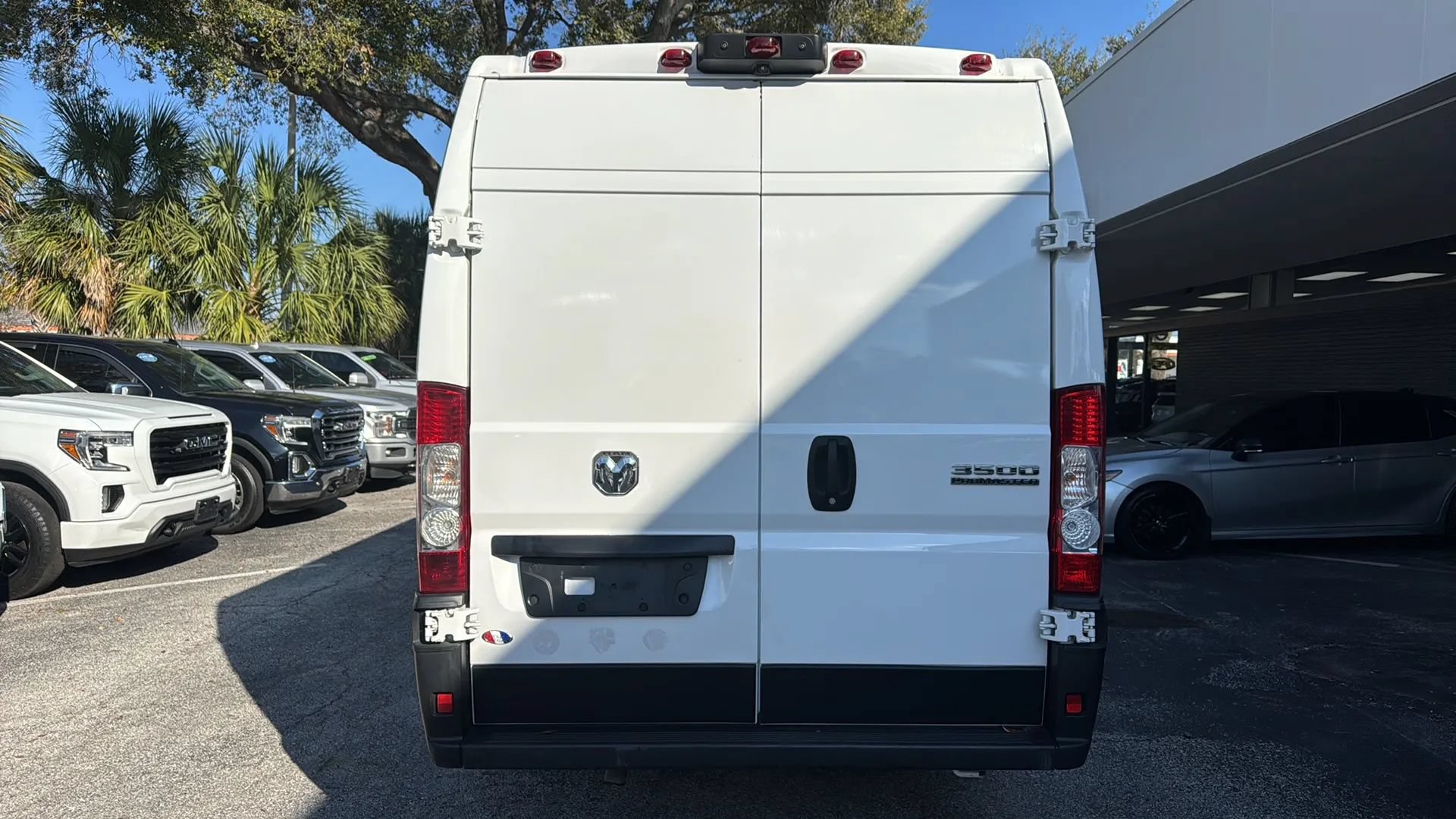 Used 2023 RAM ProMaster 3500 w/ Driver Convenience Group FWD image 6