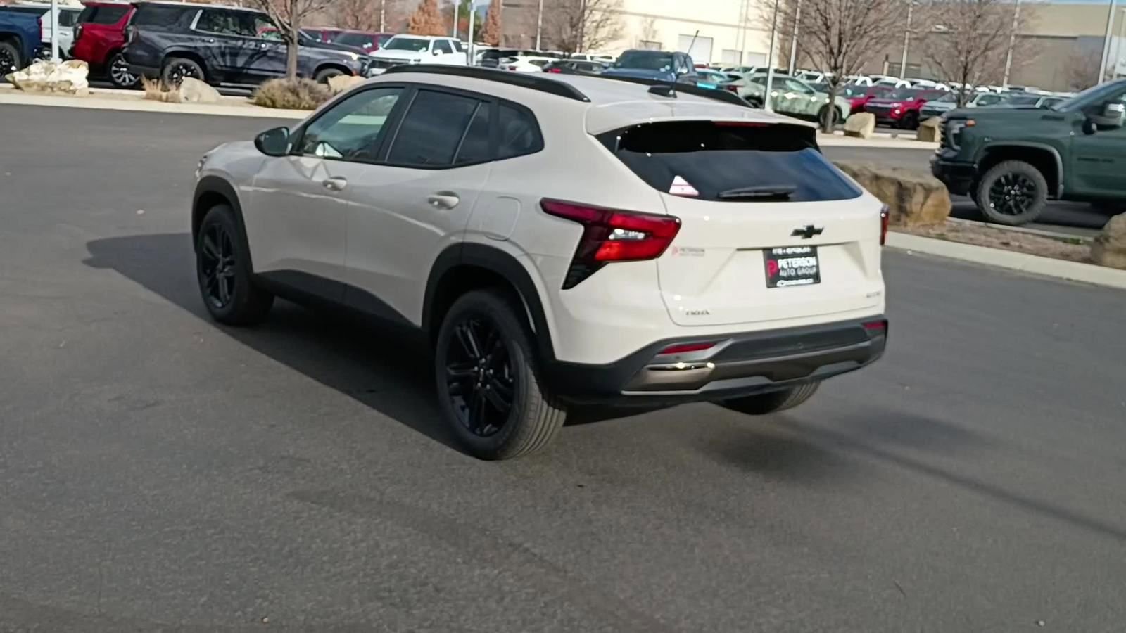 New 2026 Chevrolet Trax ACTIV w/ Sunroof Package image 2