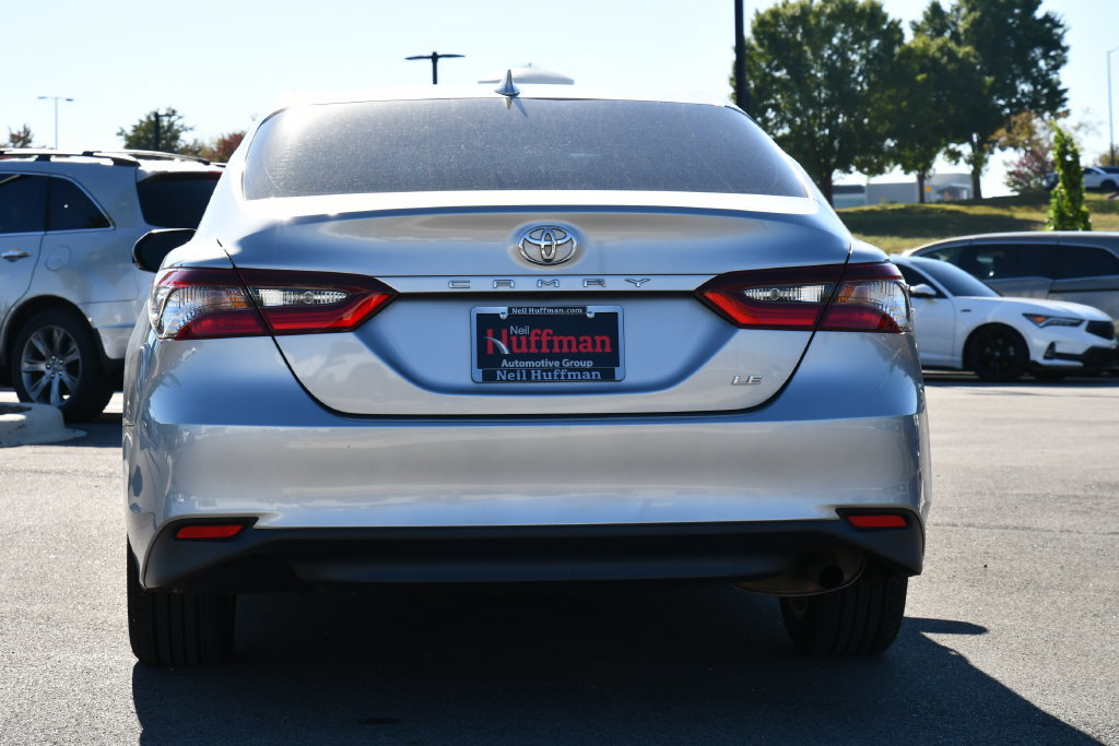 Used 2021 Toyota Camry LE w/ Convenience Package FWD image 9