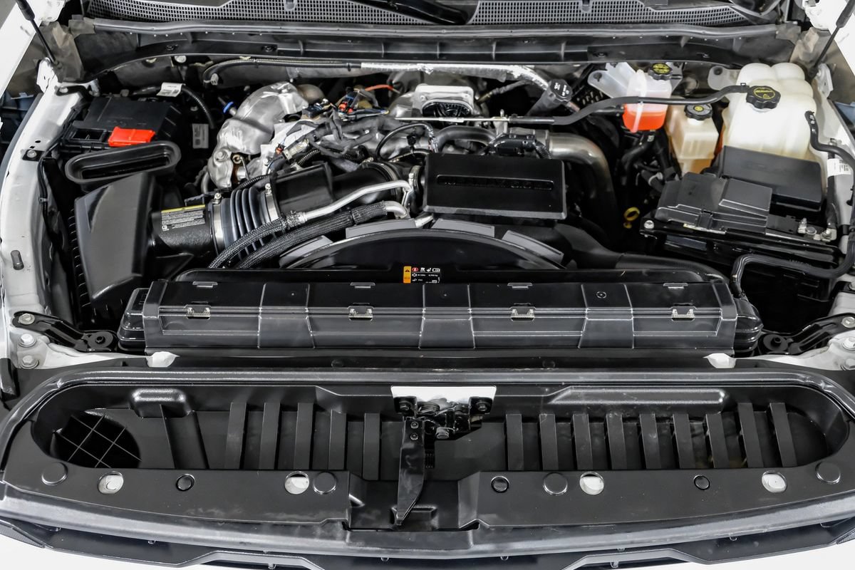 Used 2025 Chevrolet Silverado 3500 W/T AWD/4WD image 42
