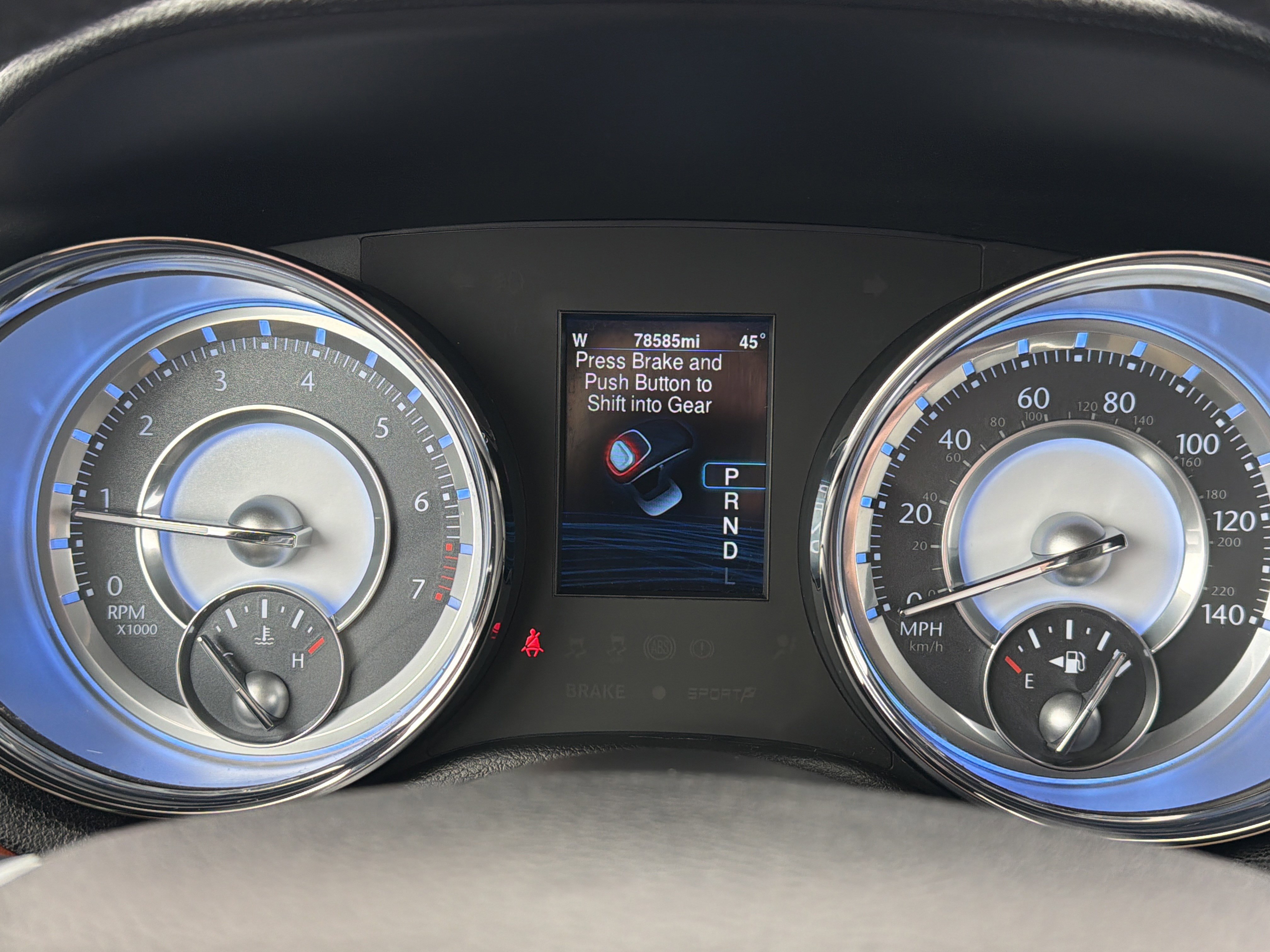 Used 2013 Chrysler 300 image 19