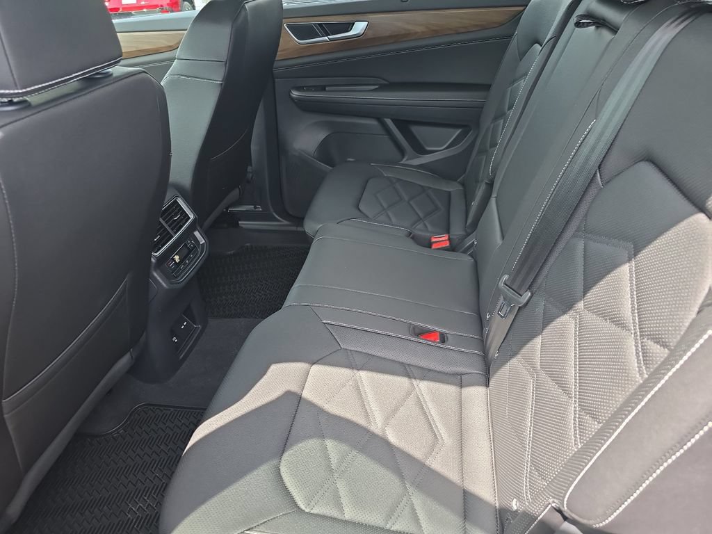 New 2026 Volkswagen Atlas SE FWD image 29