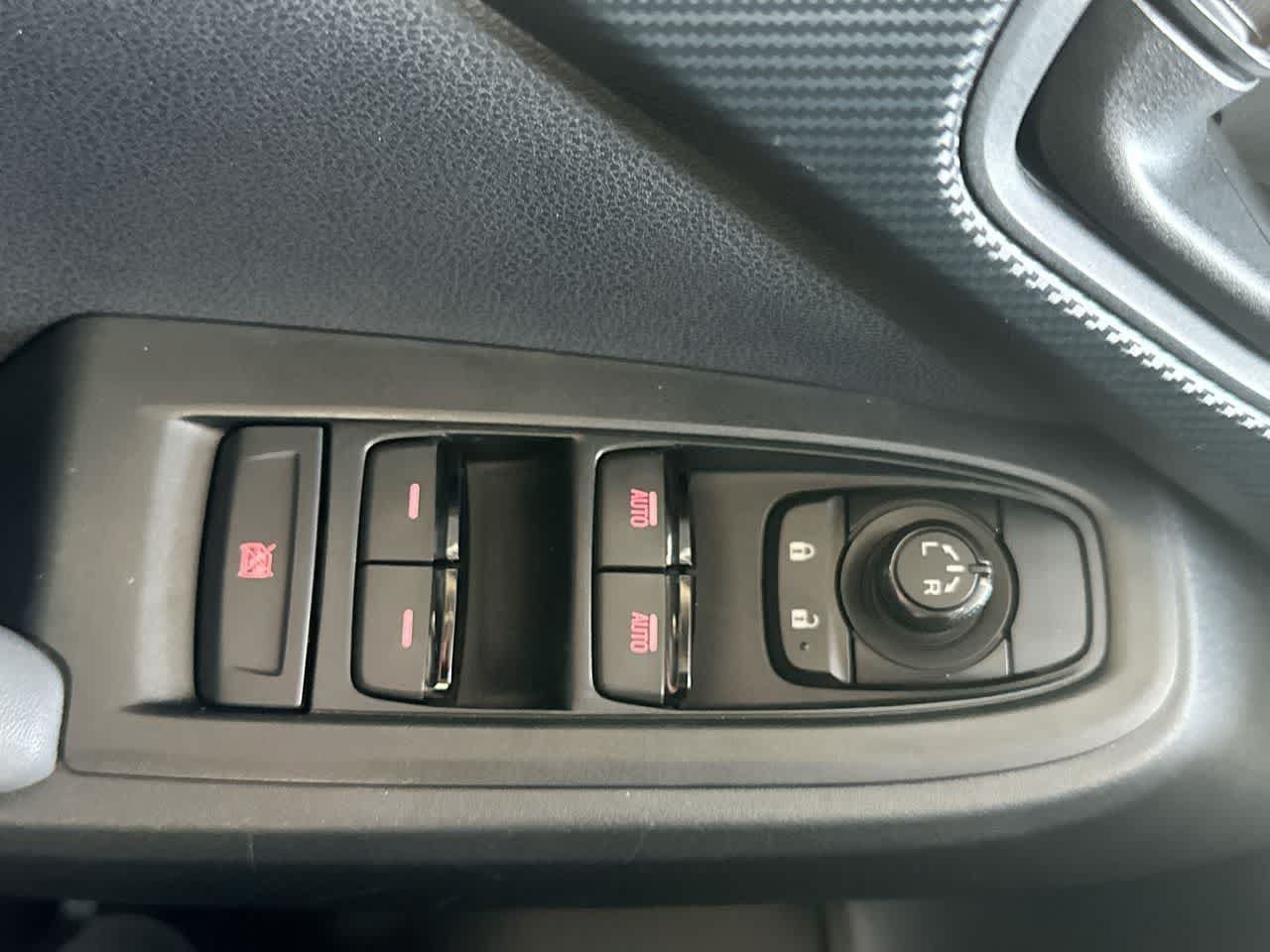Used 2024 Subaru Crosstrek 2.0i AWD/4WD image 17
