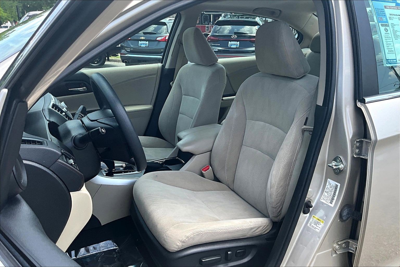 Used 2013 Honda Accord EX image 27