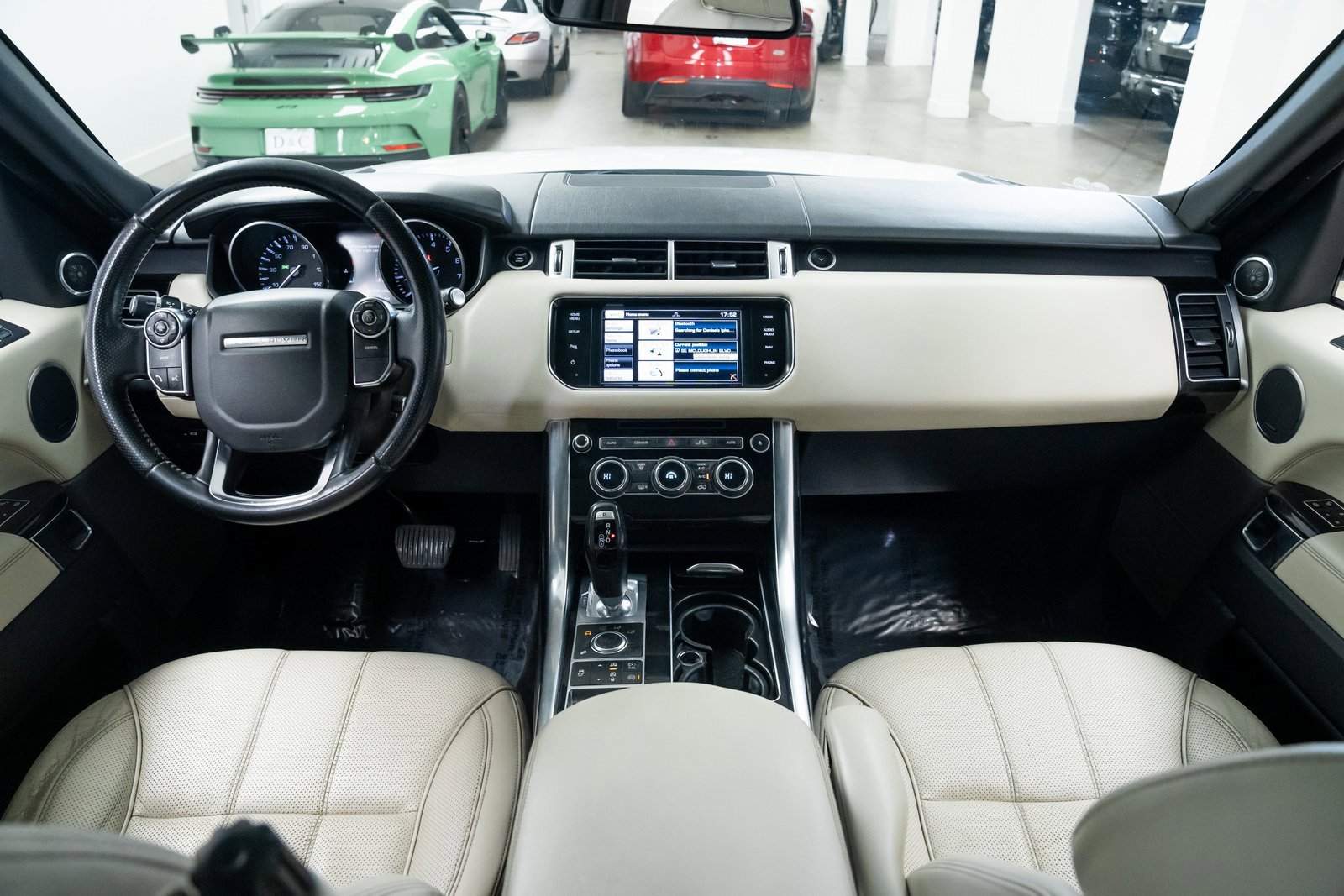 Used 2014 Land Rover Range Rover Sport HSE image 9