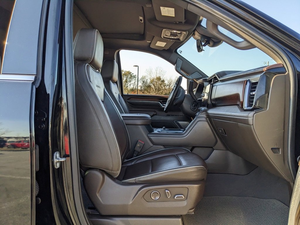 Used 2024 GMC Sierra 2500 Denali w/ Denali Reserve Package image 52