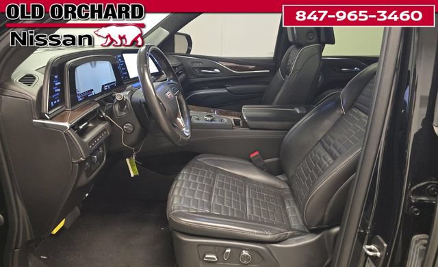 Used 2023 Cadillac Escalade Sport Platinum AWD/4WD image 7