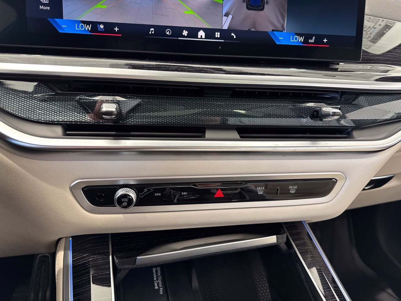 New 2026 BMW X5 xDrive50e w/ Executive Package AWD/4WD image 28