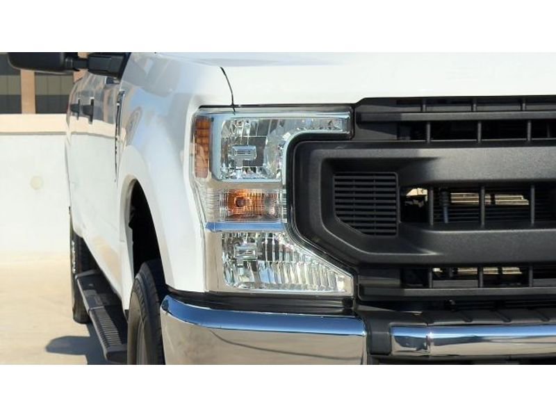 Used 2022 Ford F250 XL w/ Power Equipment Group image 45