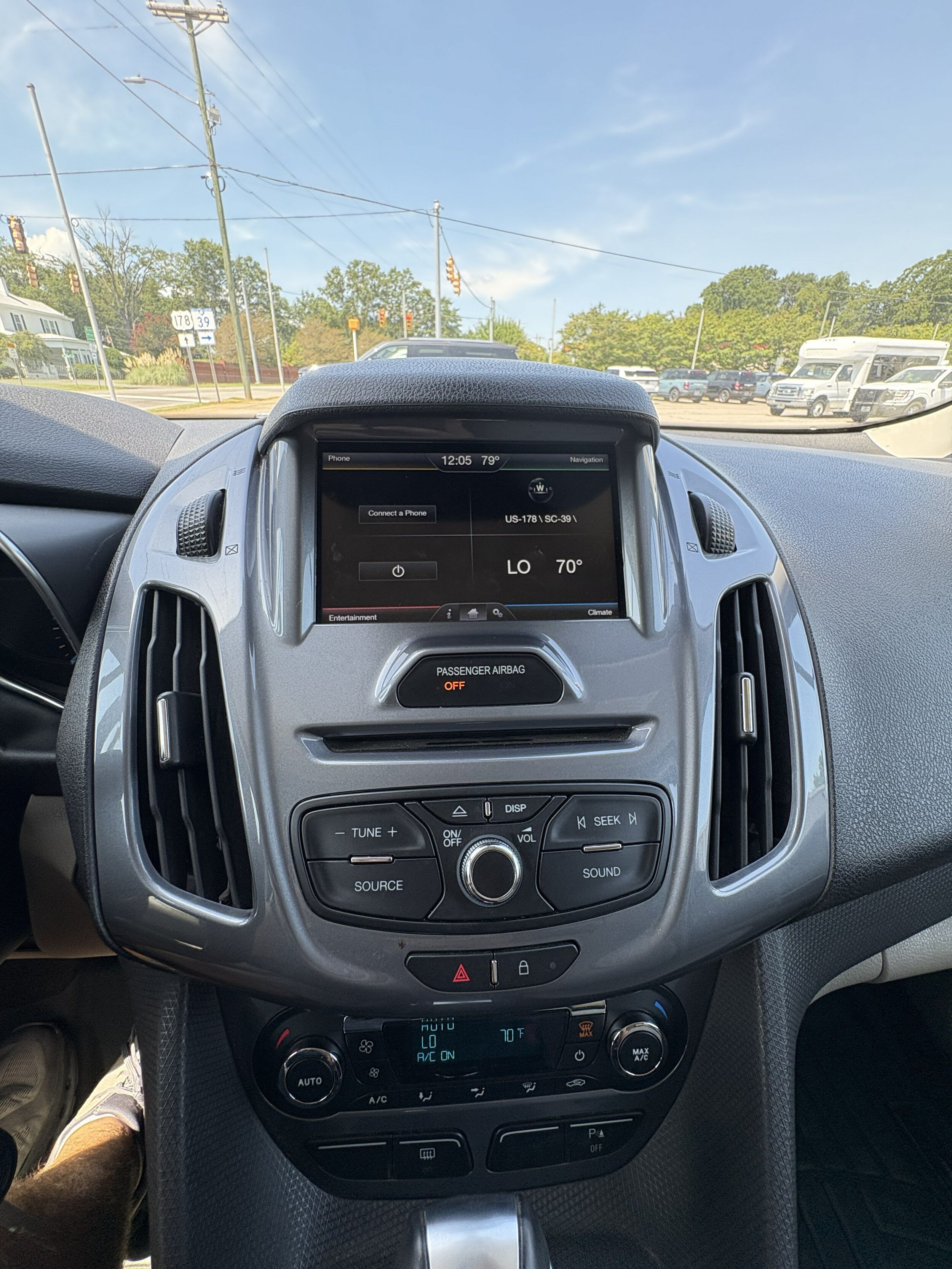 Used 2016 Ford Transit Connect Titanium FWD image 16