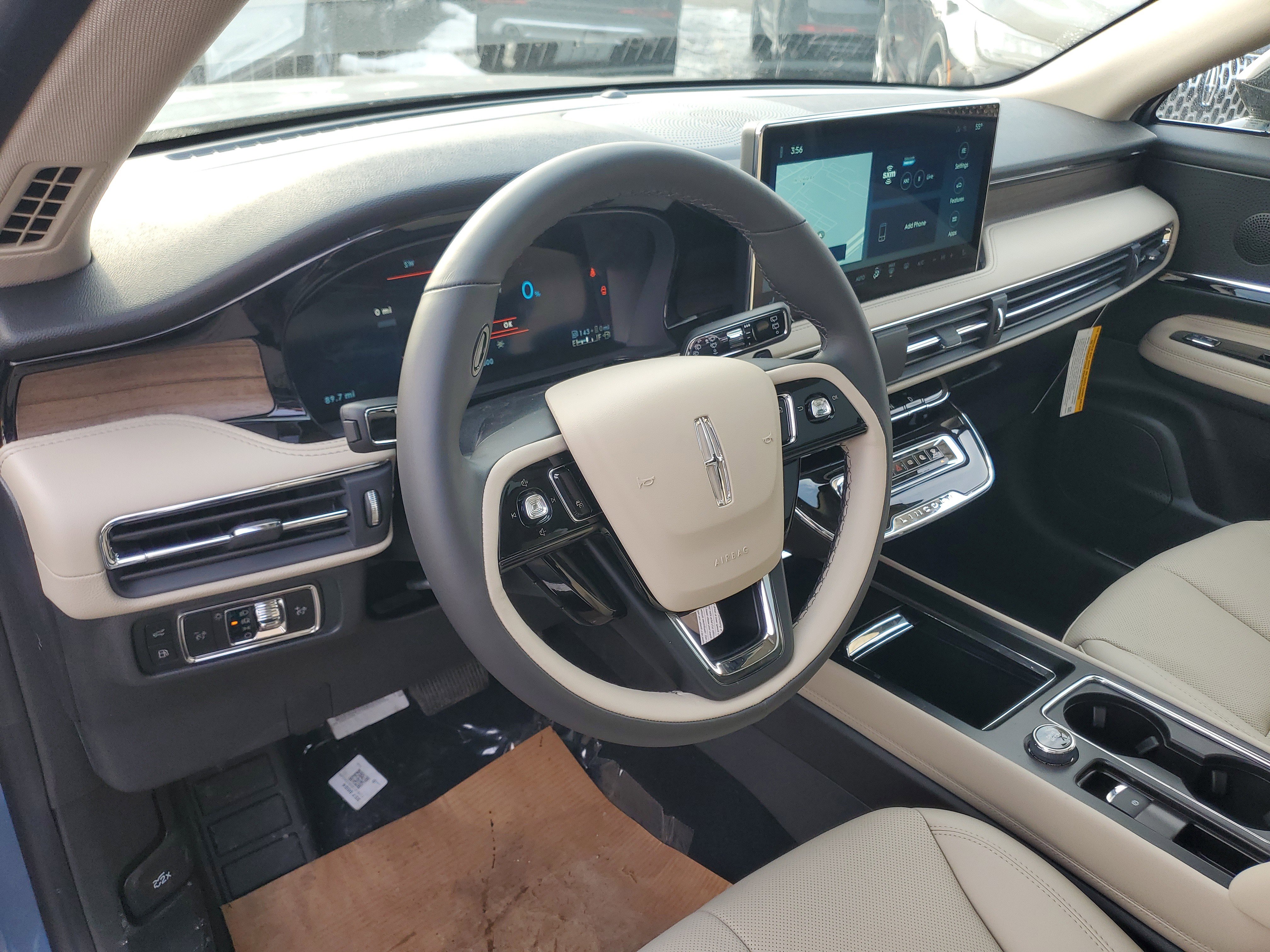 New 2026 Lincoln Corsair Grand Touring w/ Towing Package image 12