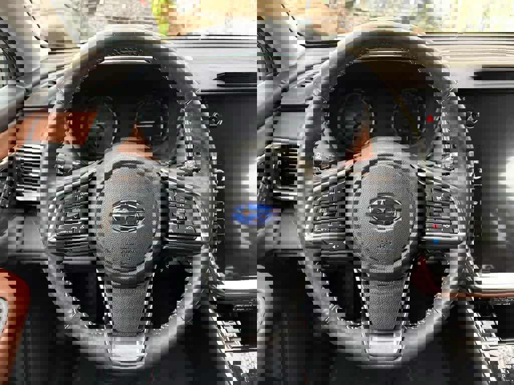 Used 2023 Subaru Outback Touring image 16