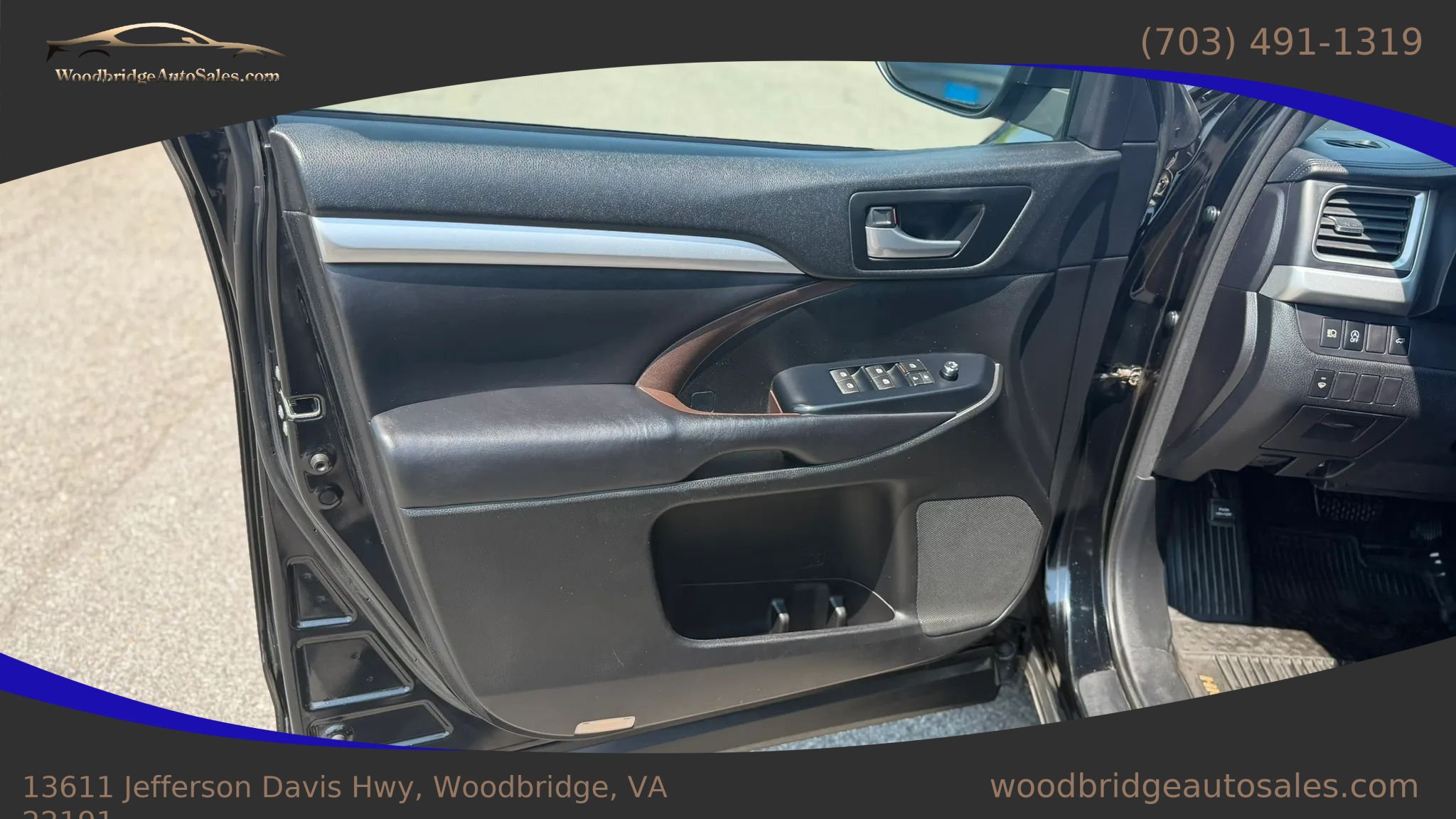 Used 2017 Toyota Highlander XLE AWD/4WD image 9