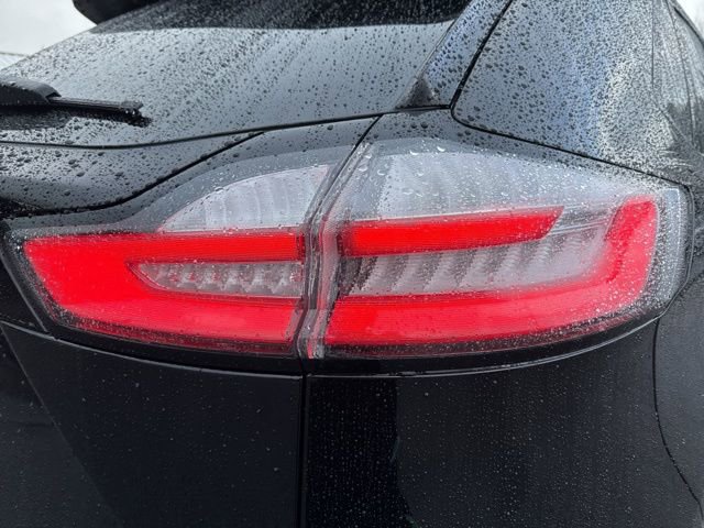Used 2019 Ford Edge ST image 15