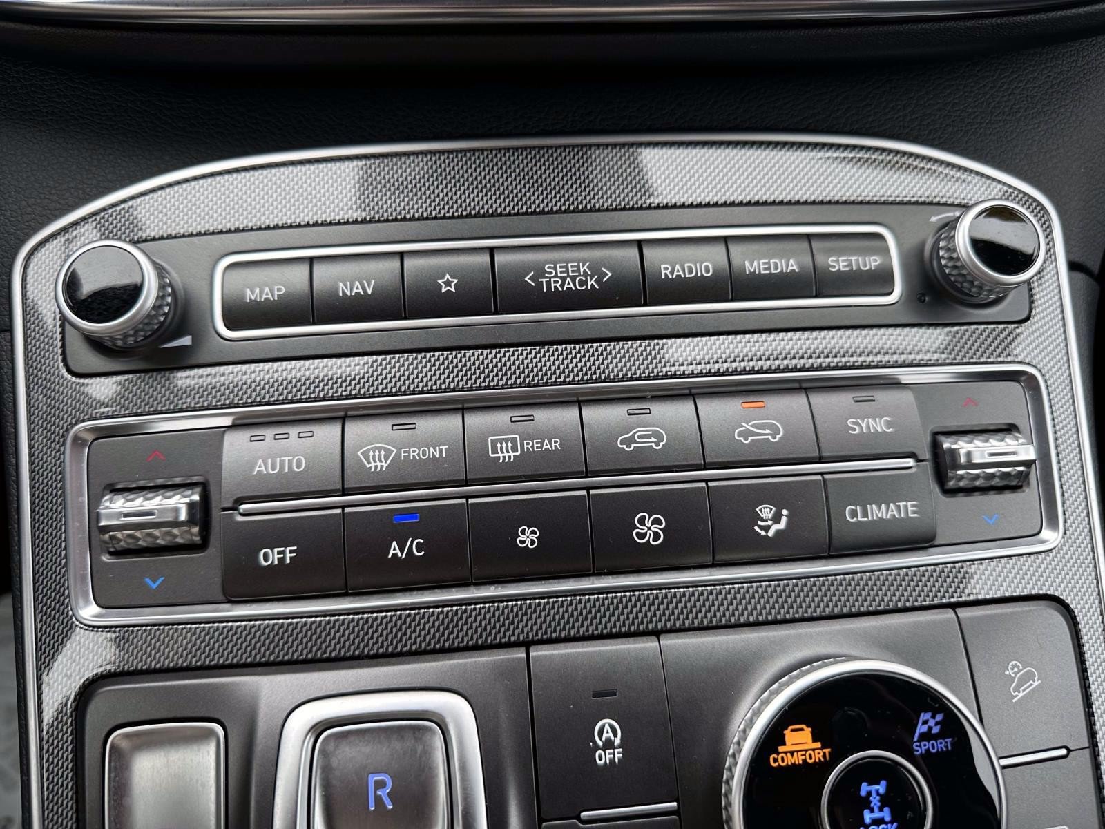 Used 2023 Hyundai Santa Fe SEL AWD/4WD image 23