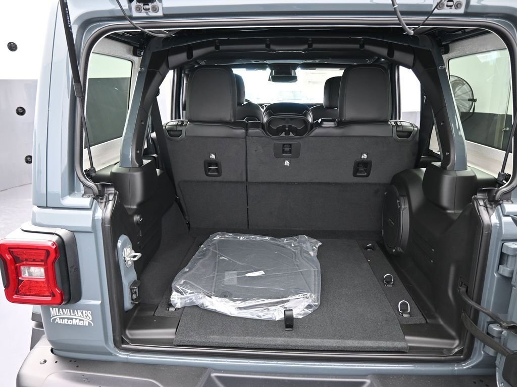 New 2026 Jeep Wrangler Unlimited Rubicon image 34