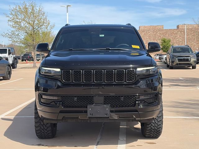 Used 2024 Jeep Wagoneer Series II image 2