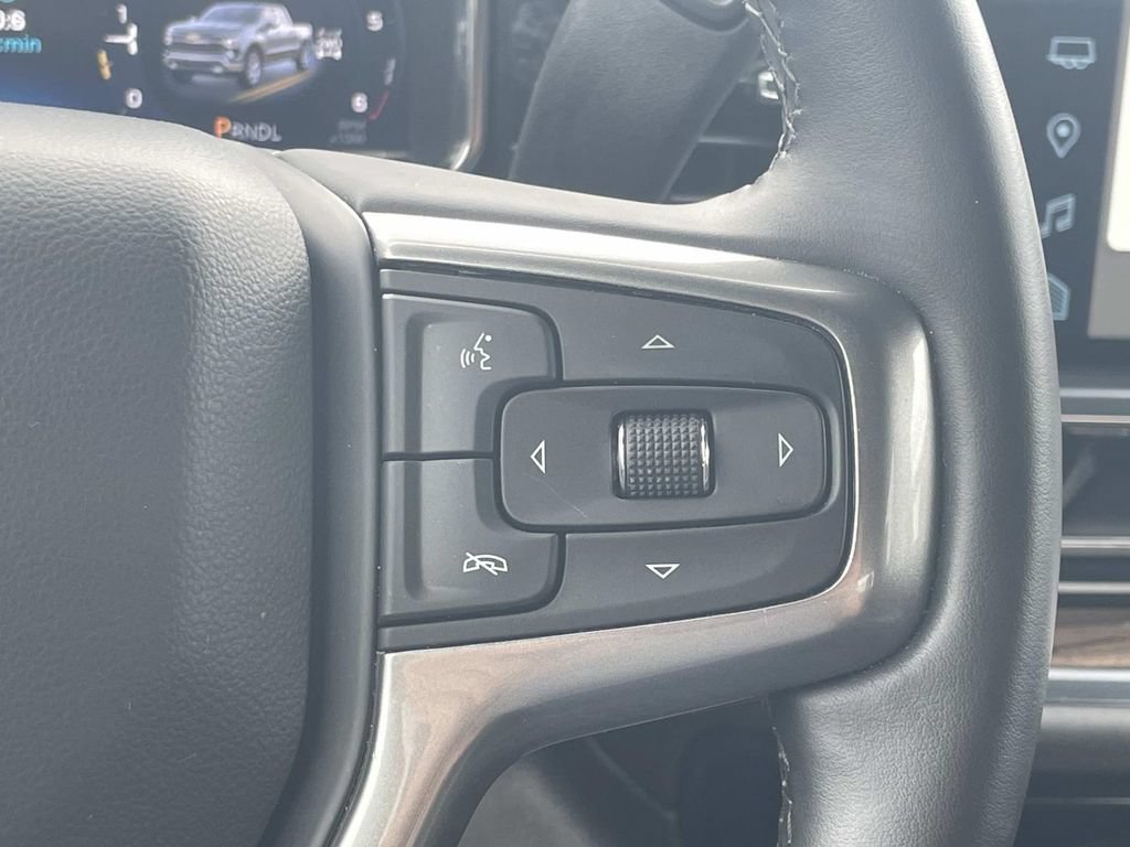 Used 2024 Chevrolet Silverado 1500 LT AWD/4WD image 26